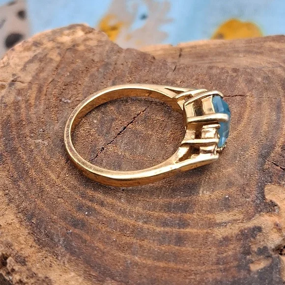 Vintage Aquamarine Ring Sz 7.5 - Picture 3 of 7